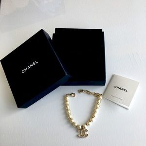 AUTHENTIC CHANEL pearl bracelet from MONACO